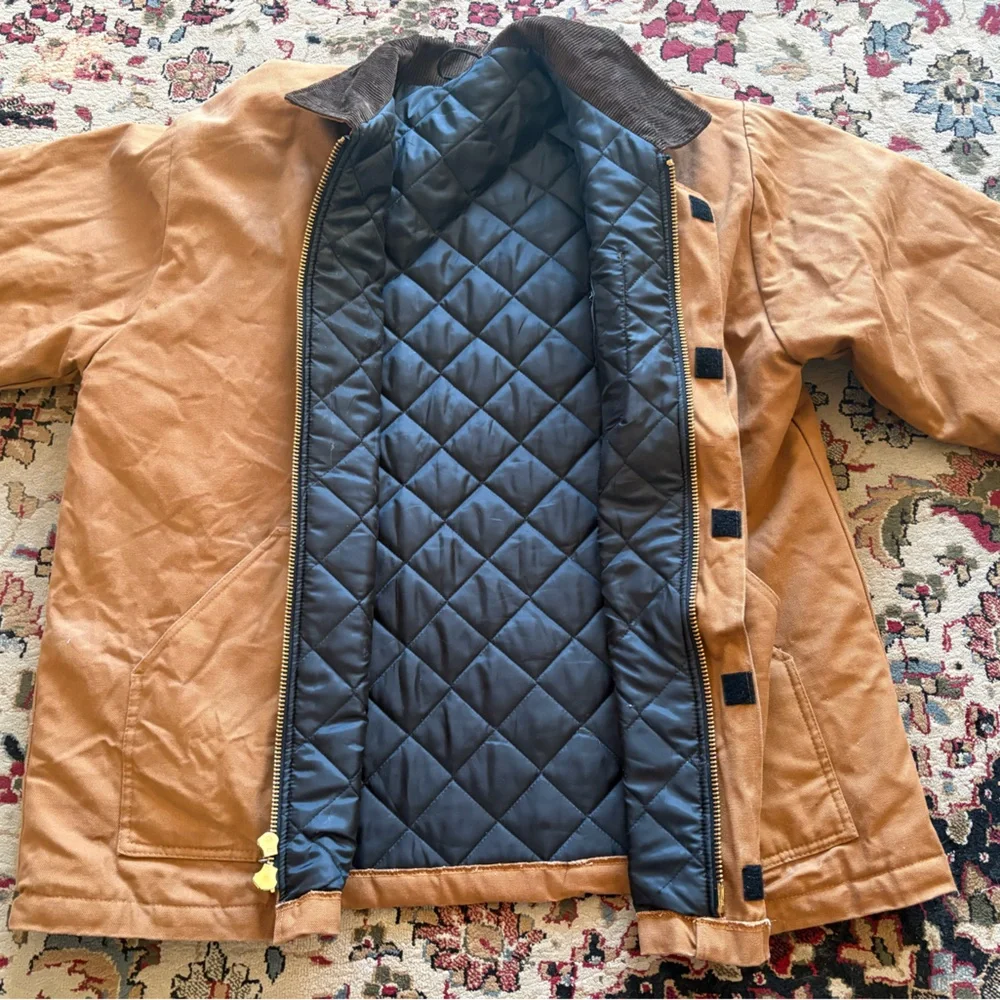 Carhartt this exactly